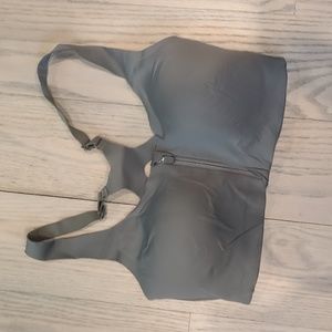 Lululemon zip sports bra 32DD